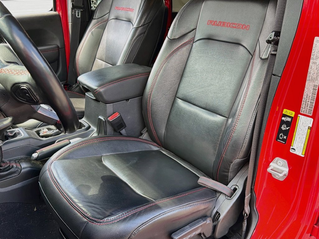 Used 2021 Jeep Wrangler Unlimited Rubicon AWD/4WD image 34