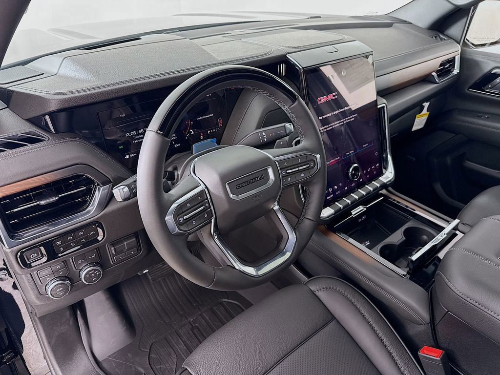 New 2026 GMC Yukon Denali w/ Denali Reserve Package AWD/4WD image 10