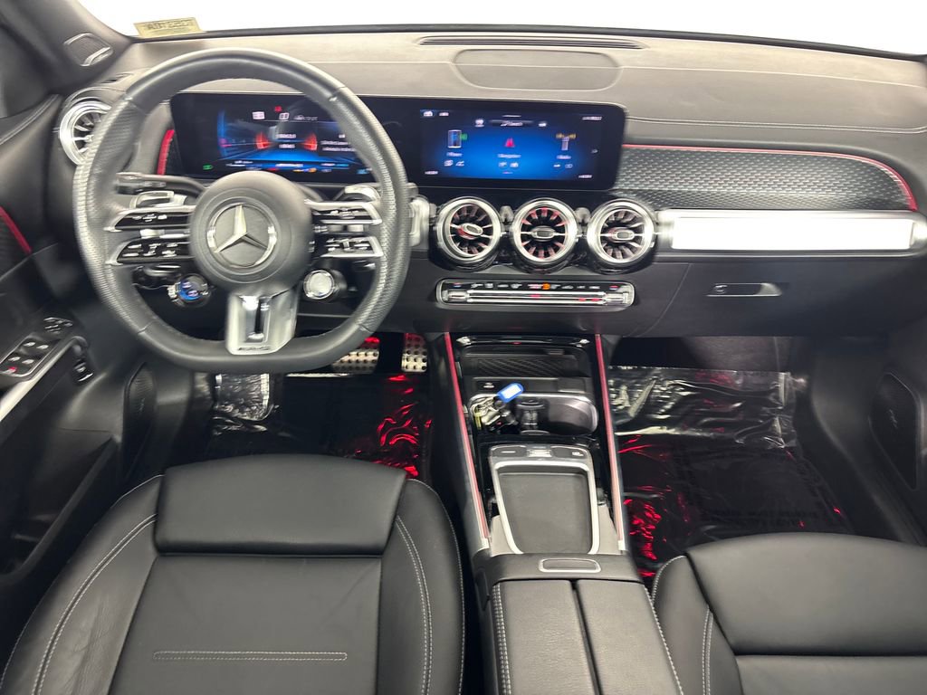Used 2024 Mercedes-Benz GLB 35 AMG 4MATIC image 24