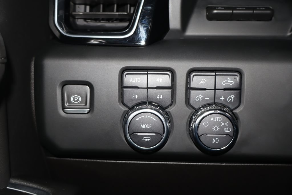 Used 2024 GMC Sierra 2500 Denali w/ Denali Reserve Package AWD/4WD image 26
