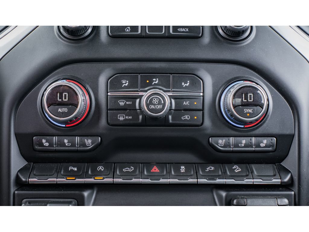 Used 2019 Chevrolet Silverado 1500 LTZ w/ LTZ Plus Package AWD/4WD image 18