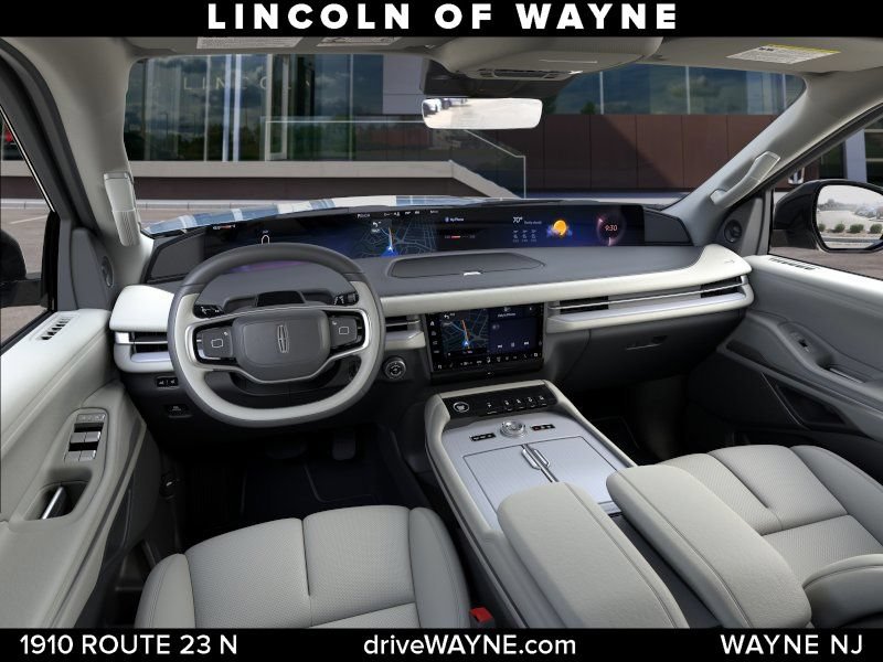 New 2026 Lincoln Navigator Reserve AWD/4WD image 10