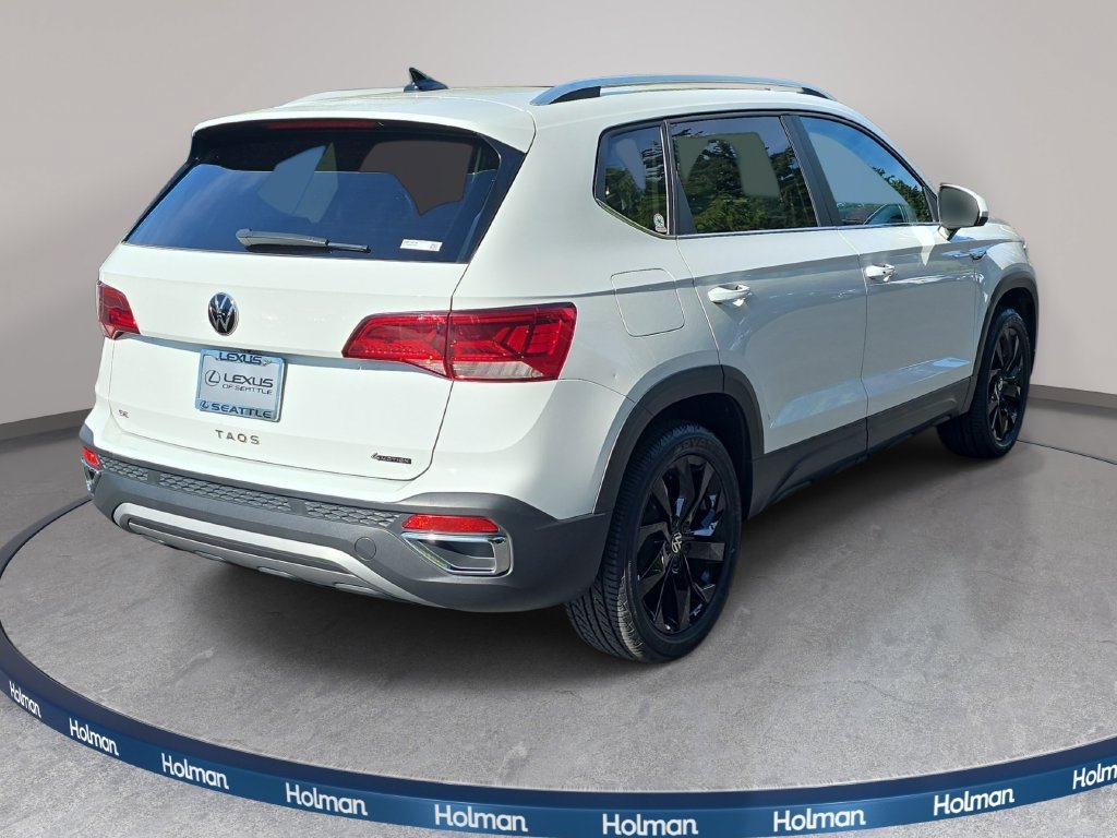 Used 2022 Volkswagen Taos SE AWD/4WD image 6