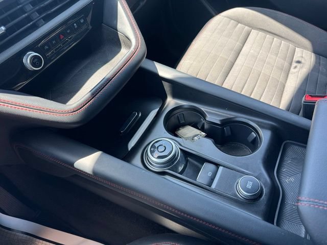 Used 2025 Ford Explorer ST-Line w/ ST-Line Street Pack AWD/4WD image 19