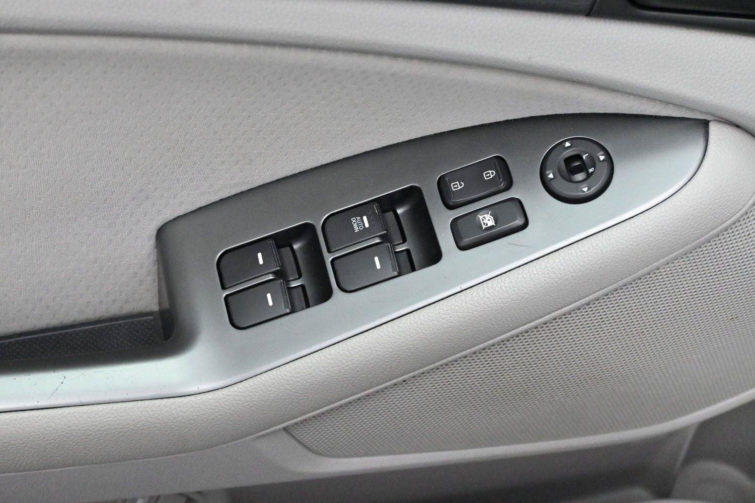 Used 2015 Kia Optima LX w/ LX Convenience Plus Package FWD image 11