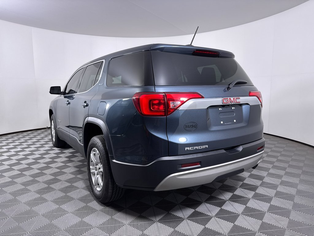 Used 2019 GMC Acadia SLE FWD image 16