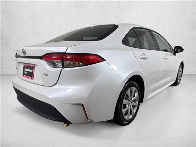 Used 2024 Toyota Corolla LE FWD image 3