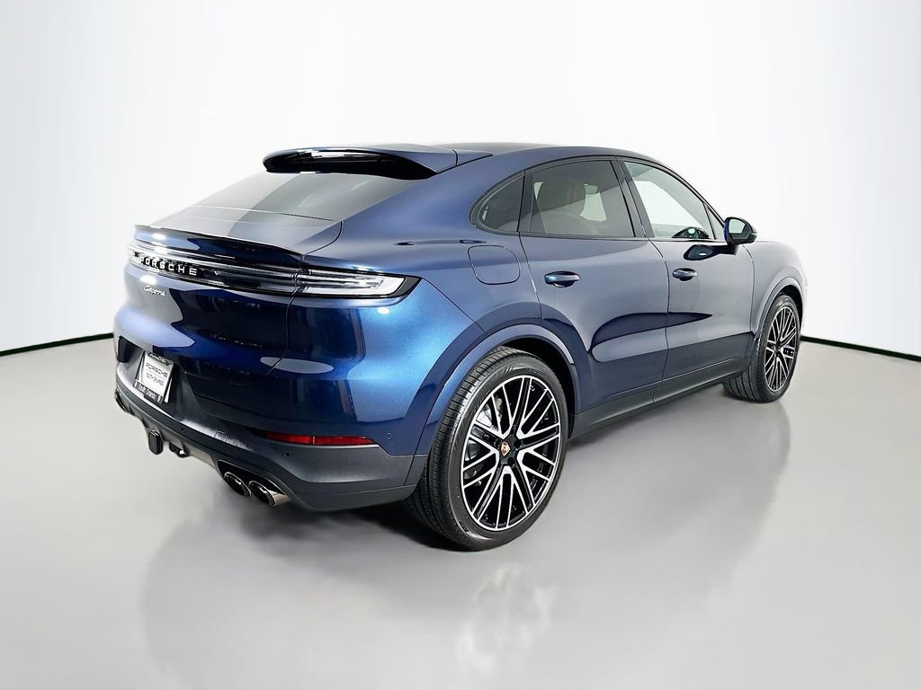 Used 2026 Porsche Cayenne image 9