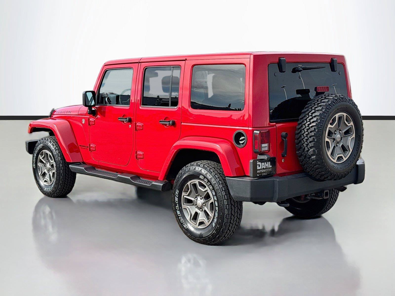 Used 2014 Jeep Wrangler Unlimited Rubicon w/ Dual Top Group AWD/4WD image 9