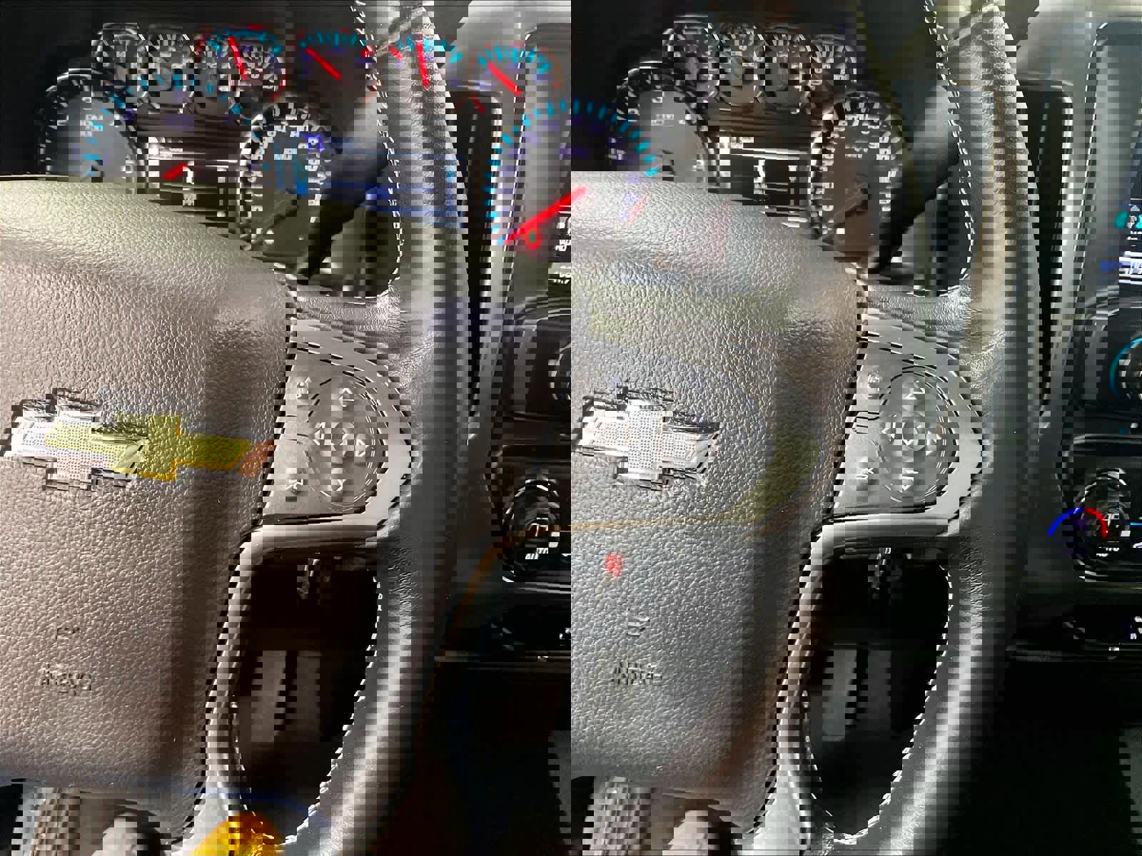 Used 2019 Chevrolet Silverado 1500 LT w/ All Star Edition image 23