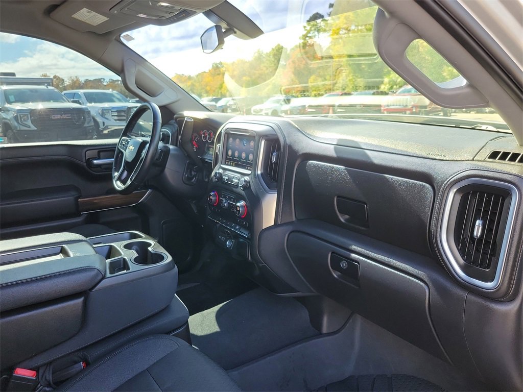 Used 2021 Chevrolet Silverado 1500 LT image 45