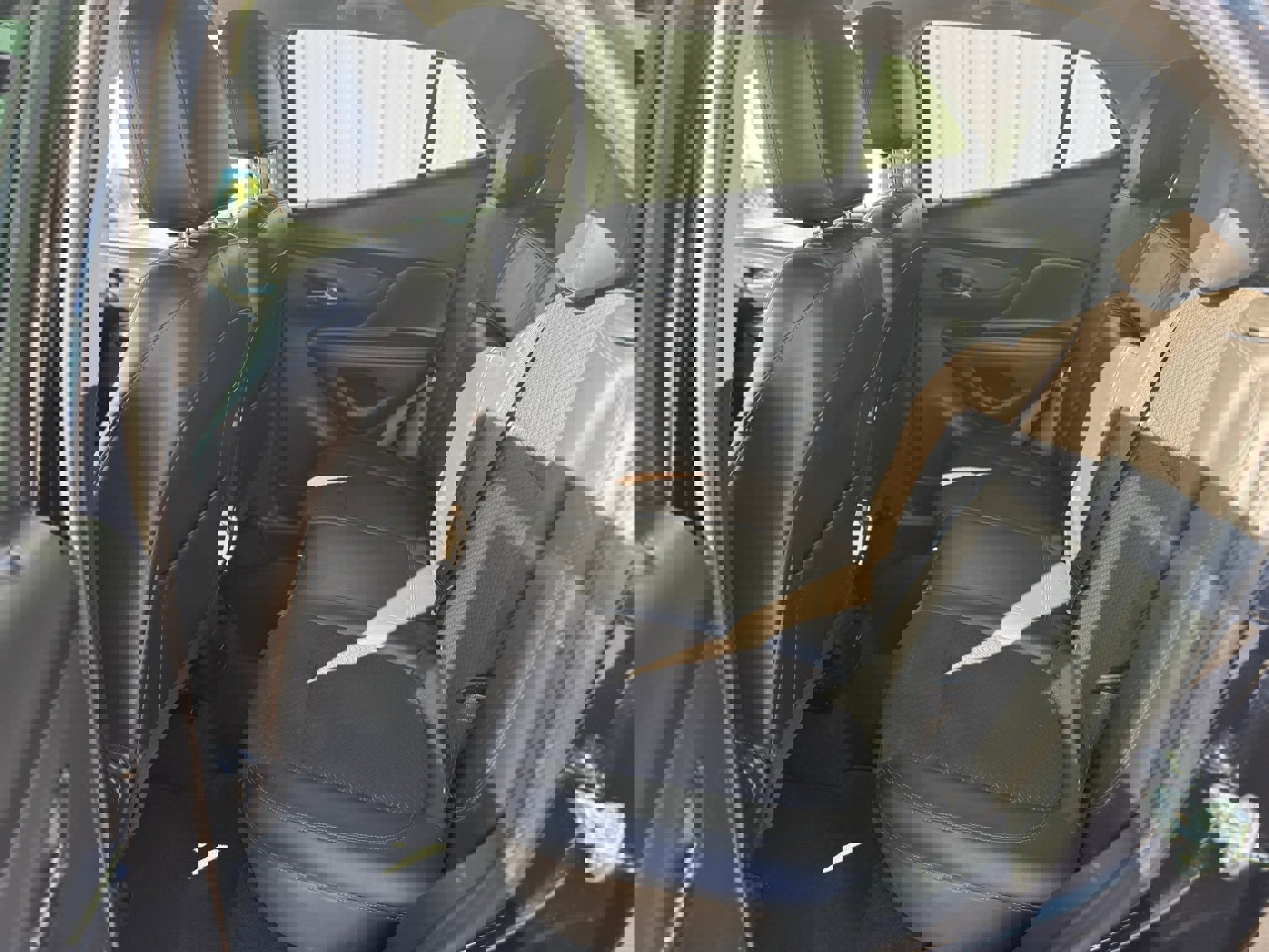 Used 2022 Buick Encore Preferred w/ Safety Package image 14