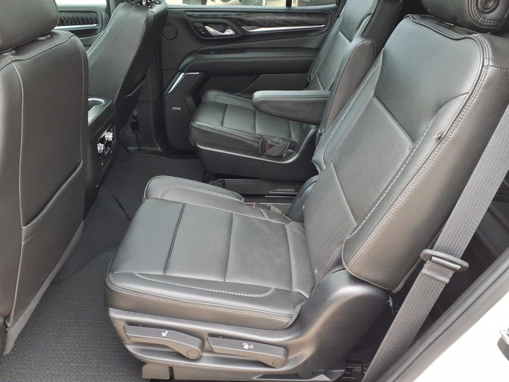 Used 2023 GMC Yukon Denali image 19