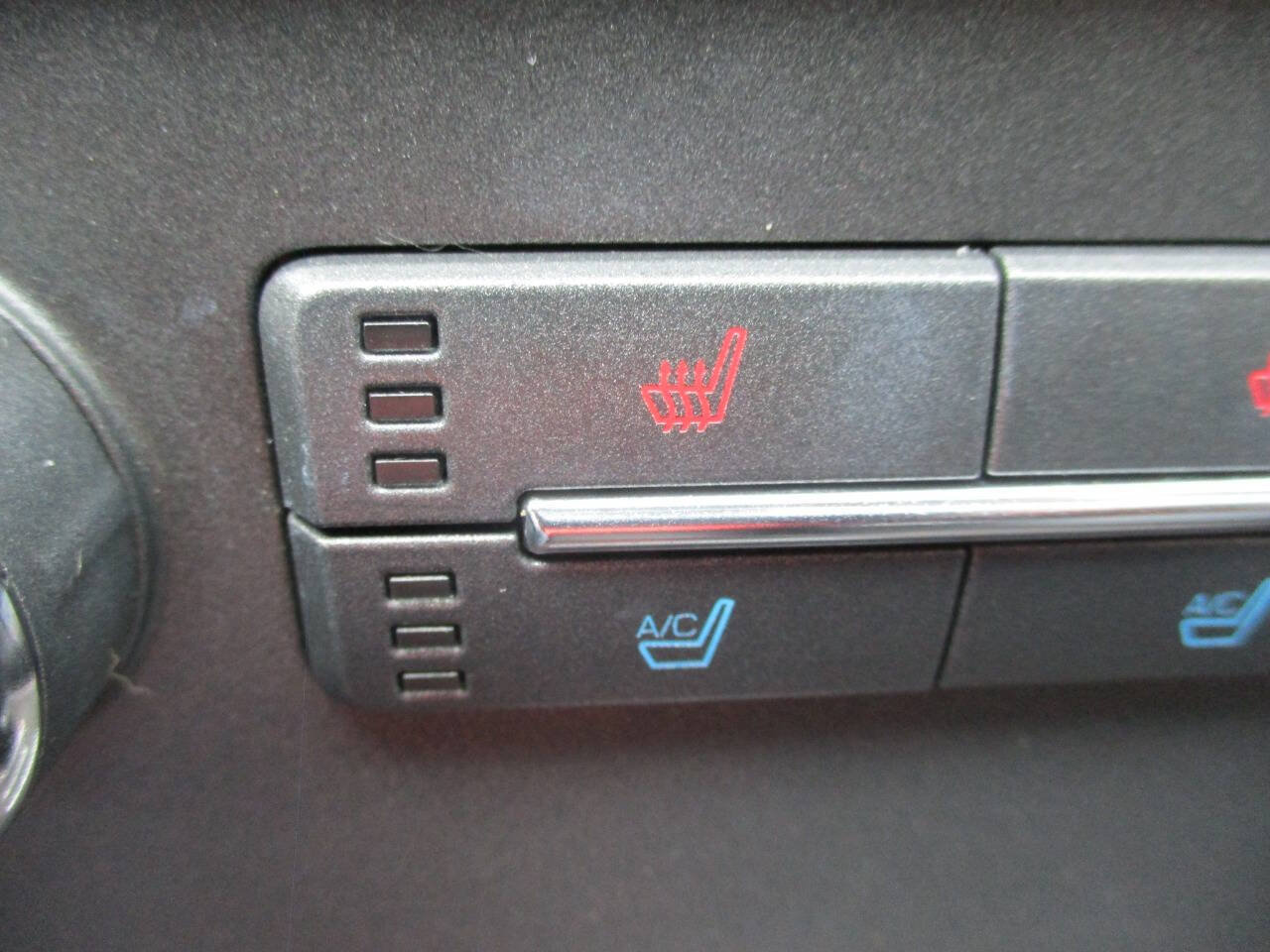 Used 2010 Lincoln MKZ FWD image 34