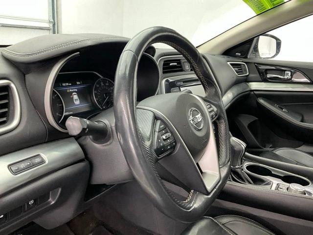 Used 2019 Nissan Maxima SL FWD image 19