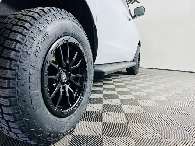 Used 2024 Ford Expedition Max XL image 5