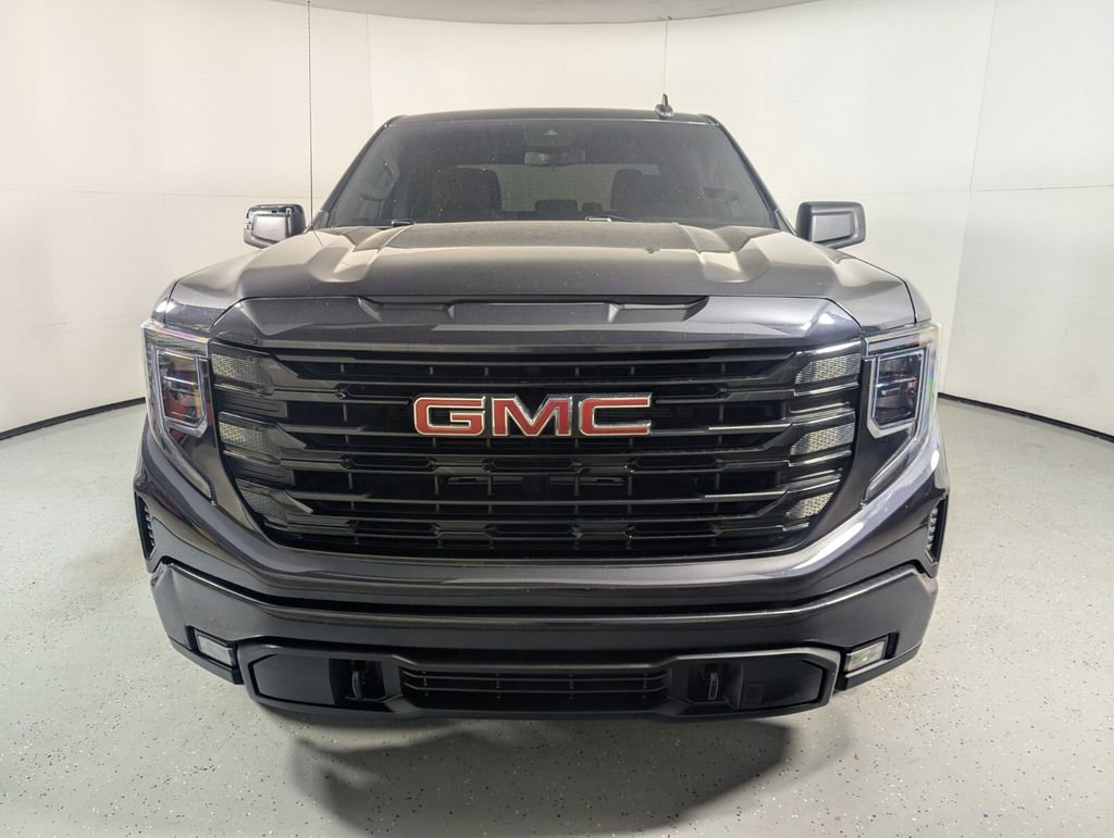 Used 2023 GMC Sierra 1500 Elevation image 2