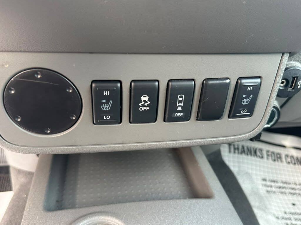 Used 2020 Nissan Frontier SV w/ Midnight Edition Floor Mats RWD image 20