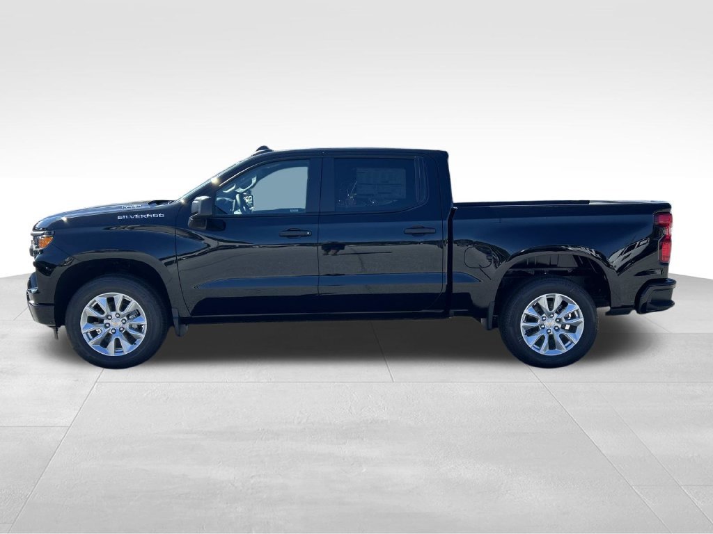 New 2026 Chevrolet Silverado 1500 Custom RWD image 7