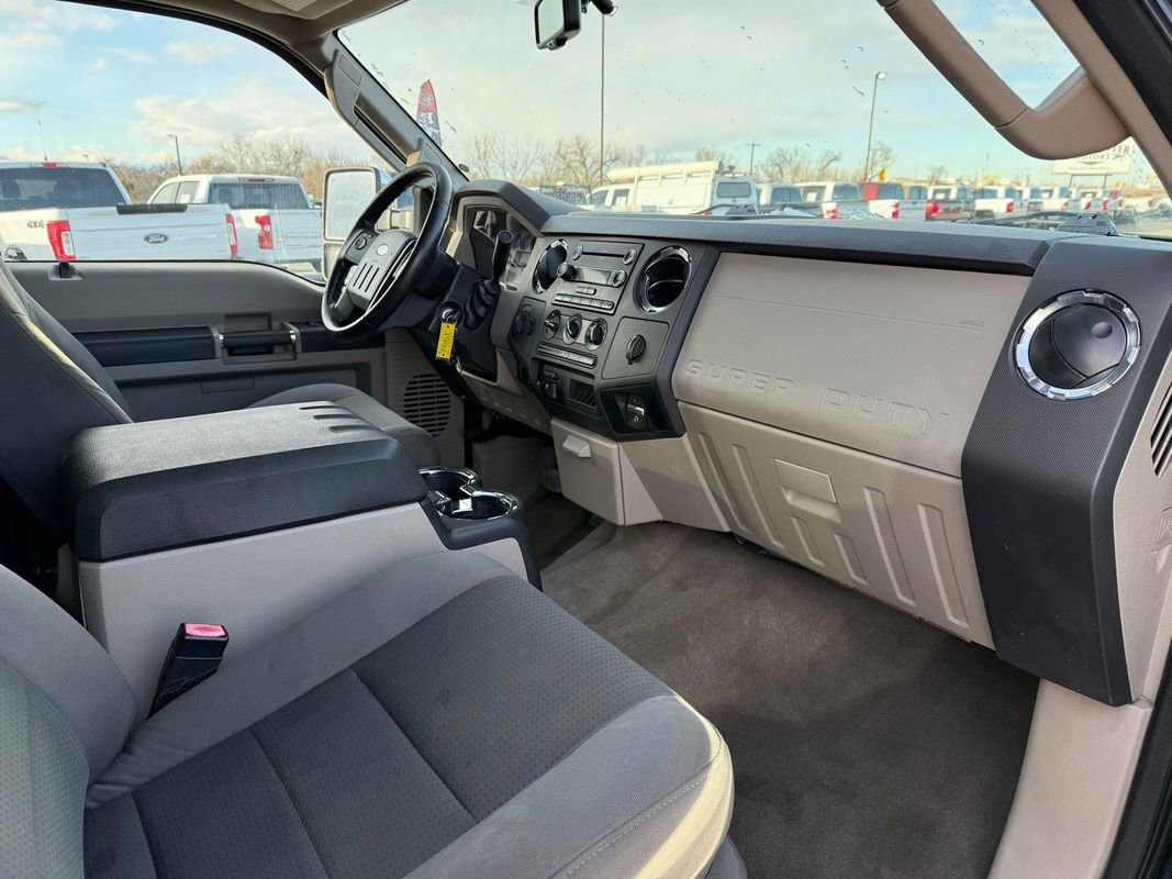 Used 2010 Ford F250 XLT image 14