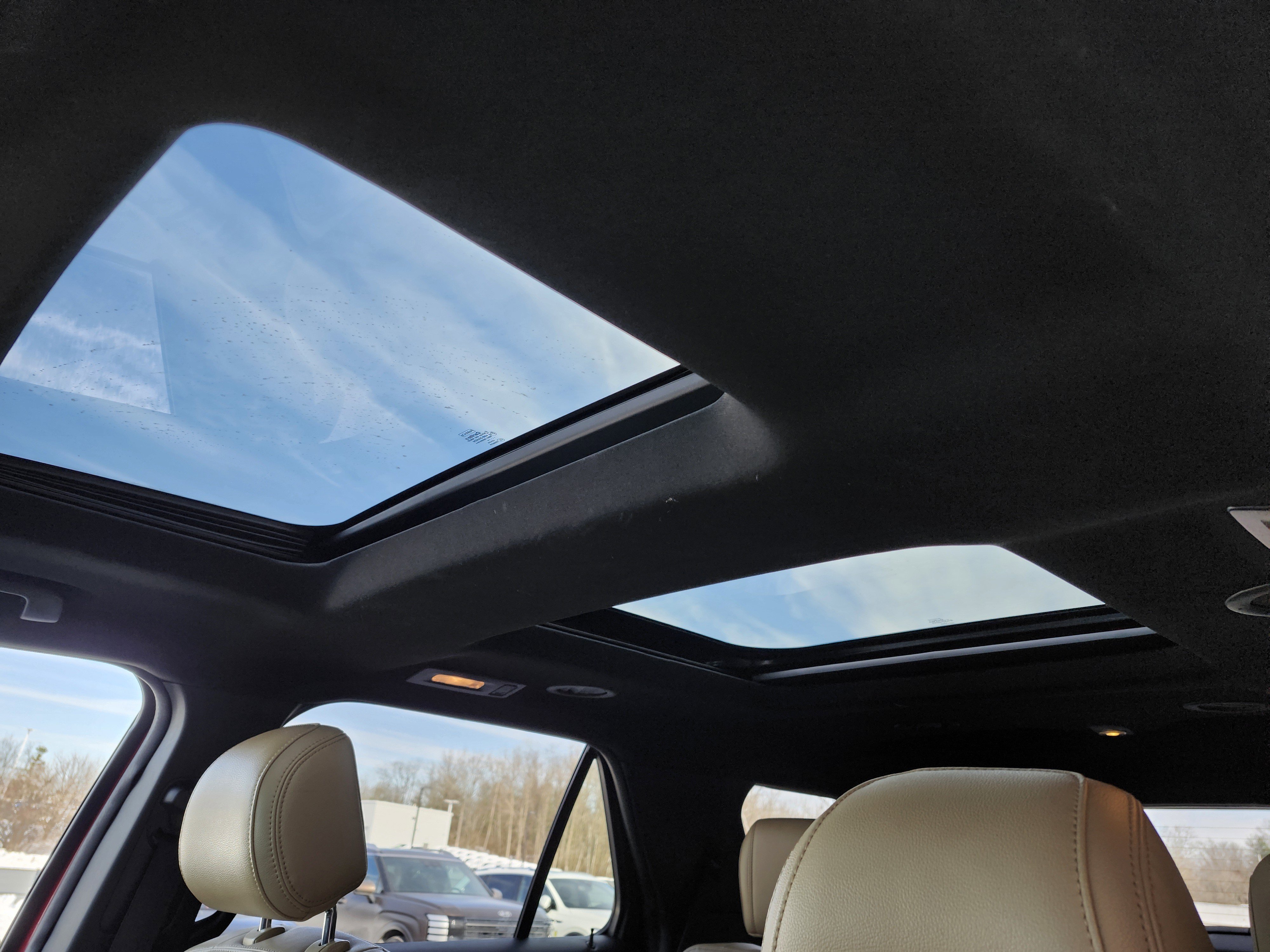 Used 2016 Ford Explorer Limited w/ Equipment Group 301A image 16