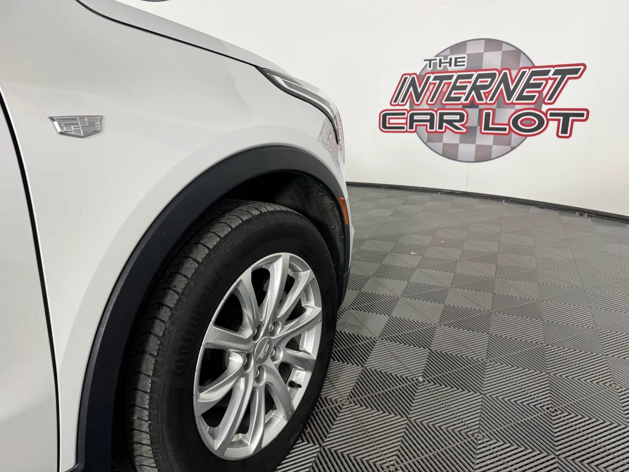 Used 2019 Cadillac XT4 Luxury w/ Cold Weather Package image 33