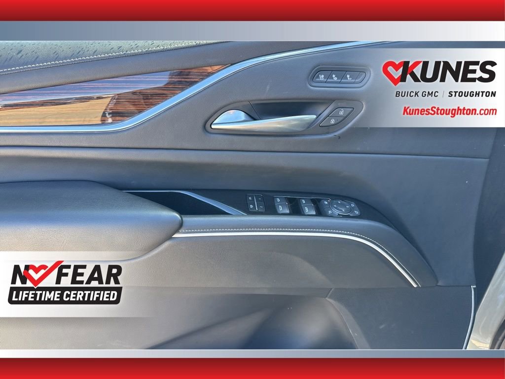 Used 2023 Cadillac Escalade Premium Luxury image 23