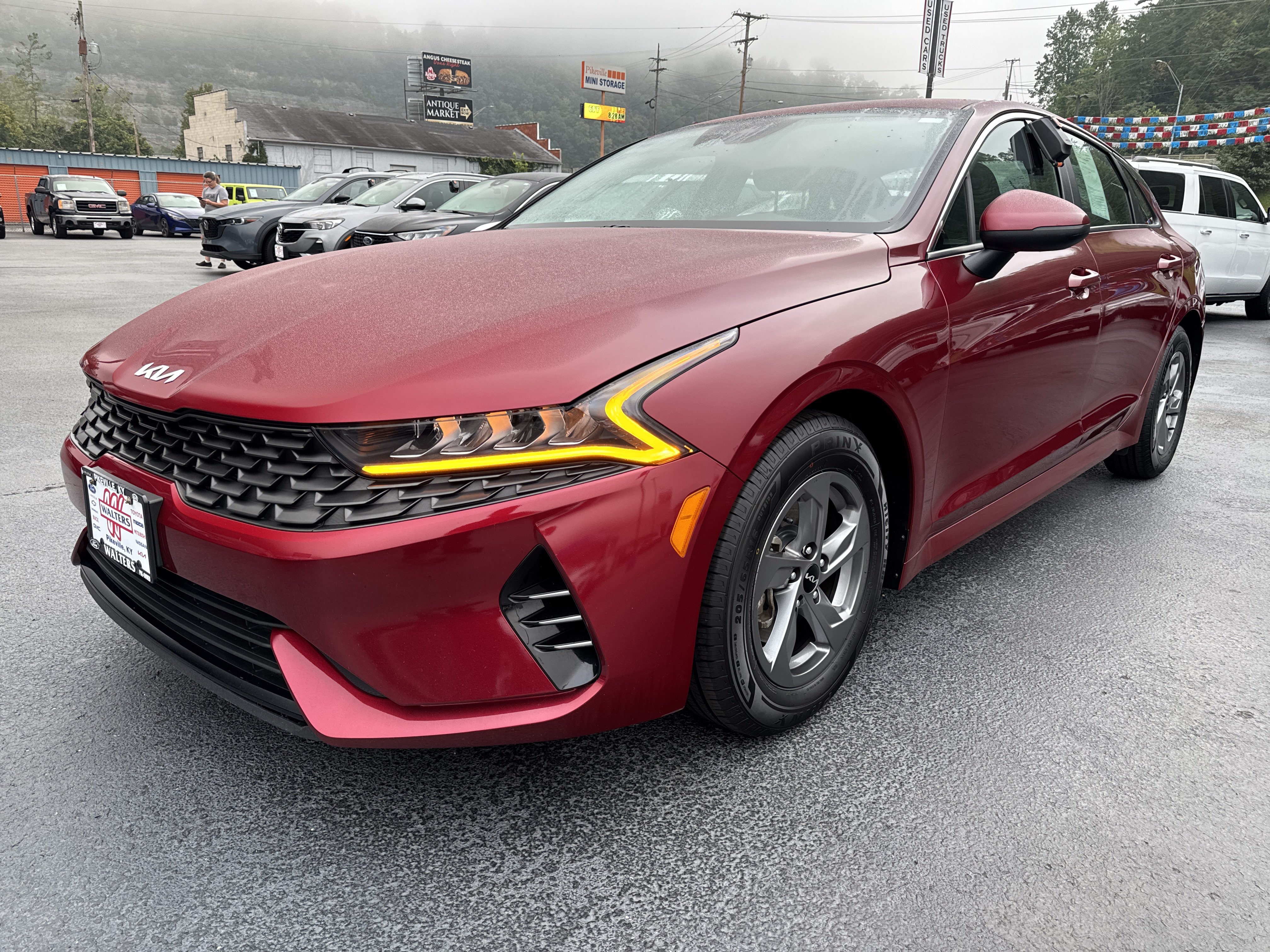 Used 2023 Kia K5 LXS FWD image 3
