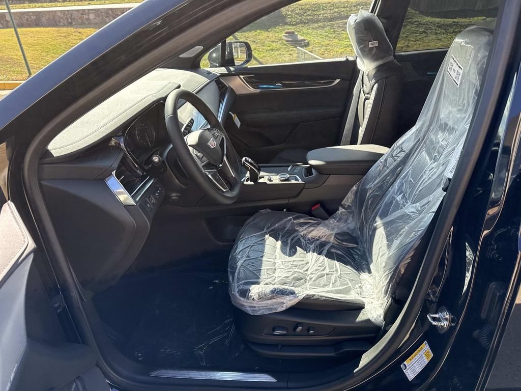 New 2026 Cadillac XT5 Premium Luxury w/ LPO, Floor Liner Package FWD image 8