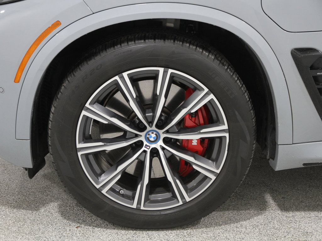 Certified 2024 BMW X5 xDrive50e w/ M Sport Package image 24