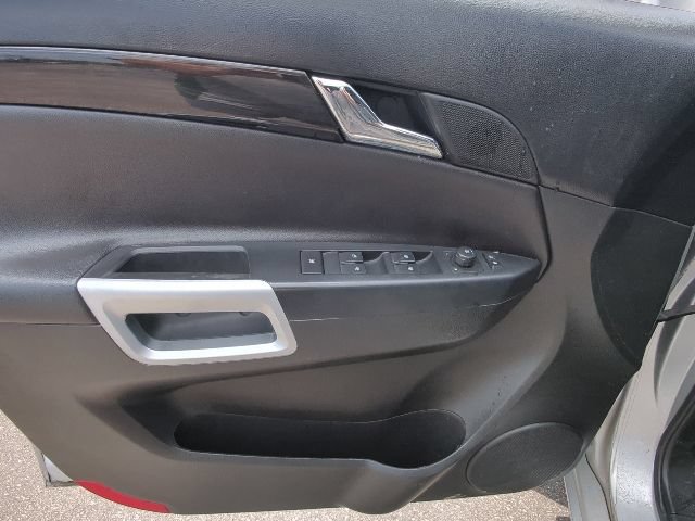 Used 2014 Chevrolet Captiva Sport LTZ FWD image 12