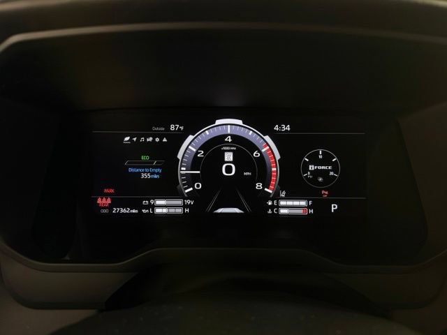 Used 2025 Toyota Tundra Platinum AWD/4WD image 19