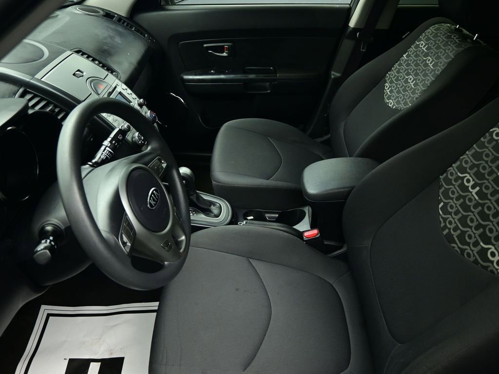 Used 2011 Kia Soul + image 50