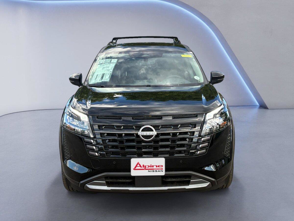 New 2026 Nissan Pathfinder Platinum AWD/4WD image 8