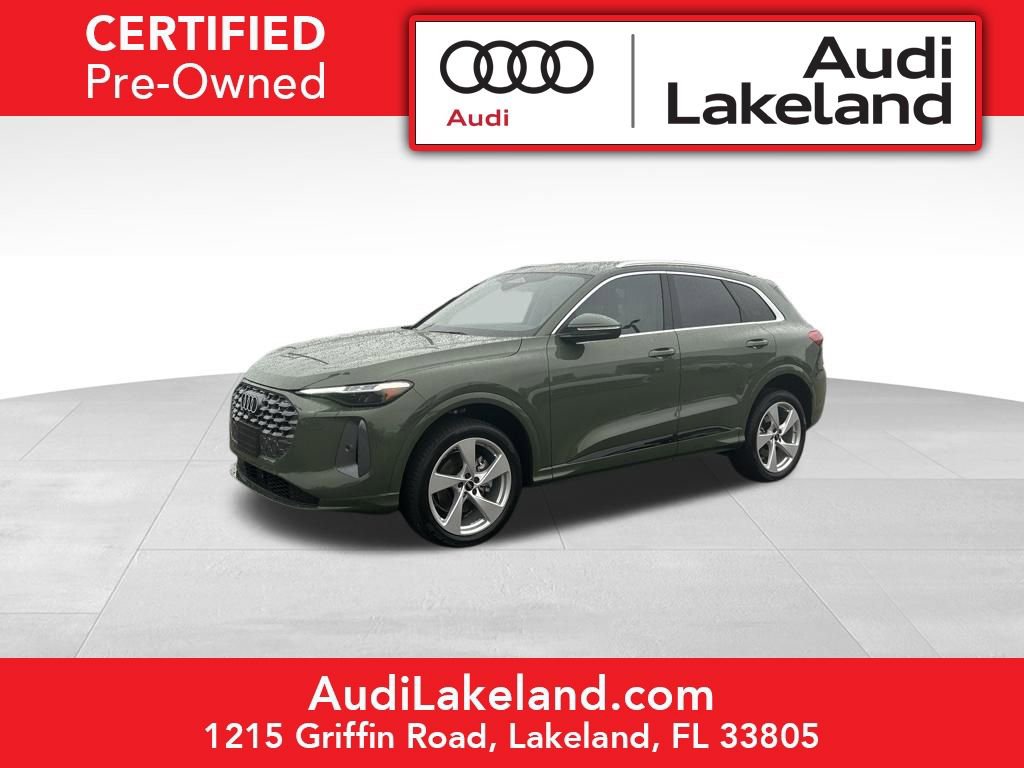 Used 2025 Audi Q5 Premium Plus w/ Premium Plus image 1