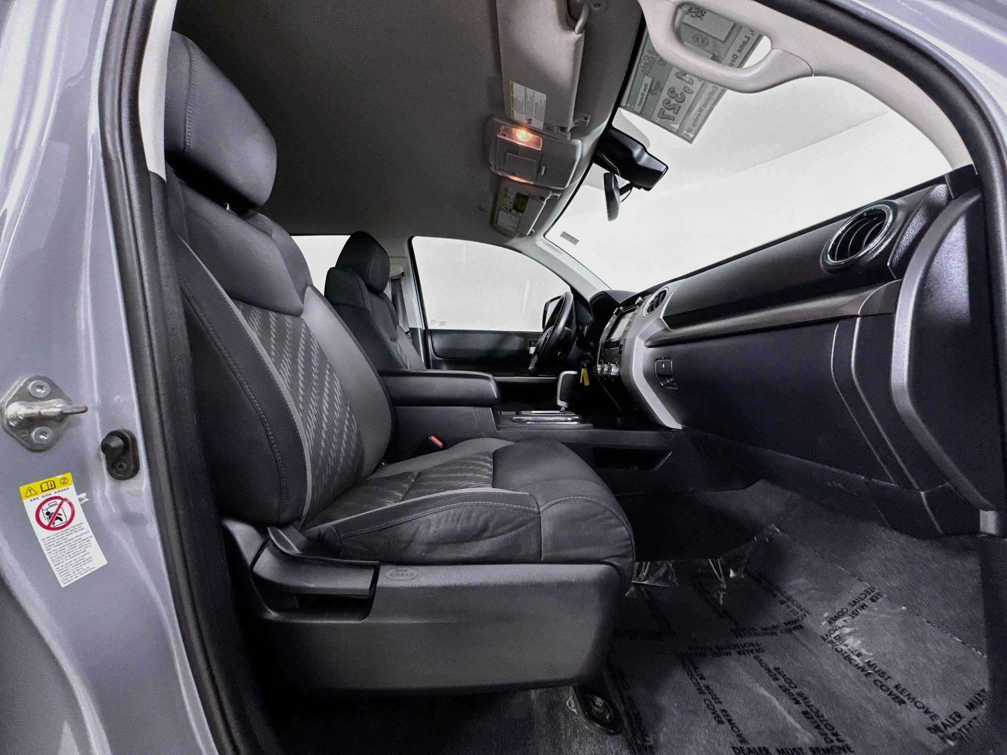 Certified 2019 Toyota Tundra SR5 w/ TRD Off Road Package AWD/4WD image 28