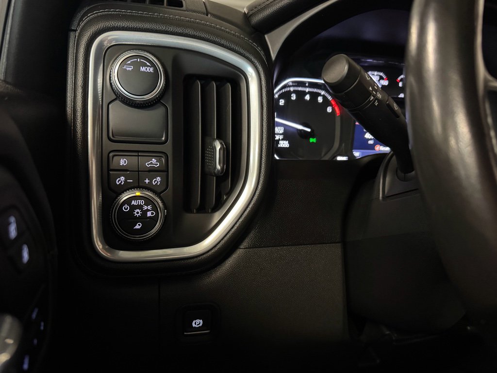 Used 2020 GMC Sierra 1500 SLT w/ SLT Premium Package image 16