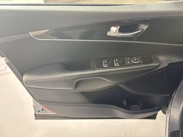 Used 2020 Kia Sorento FWD V6 image 20