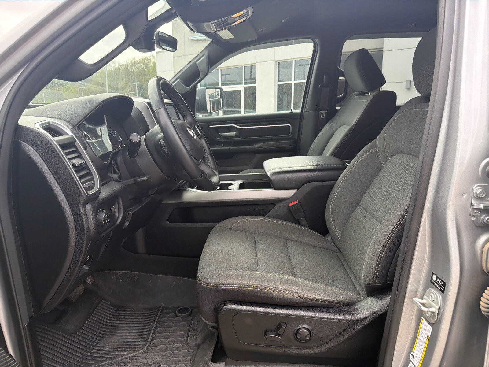 Used 2024 RAM 1500 Big Horn AWD/4WD image 16