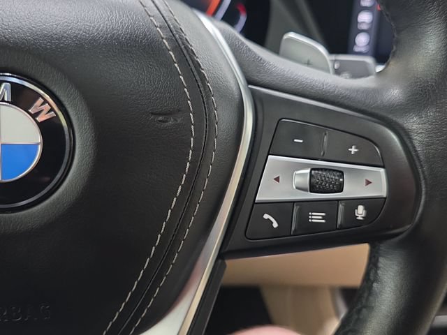 Used 2022 BMW X5 xDrive40i AWD/4WD image 17