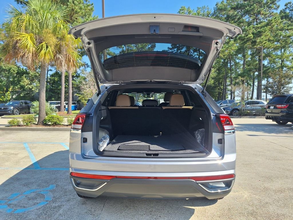 New 2026 Volkswagen Atlas Cross Sport SE image 26