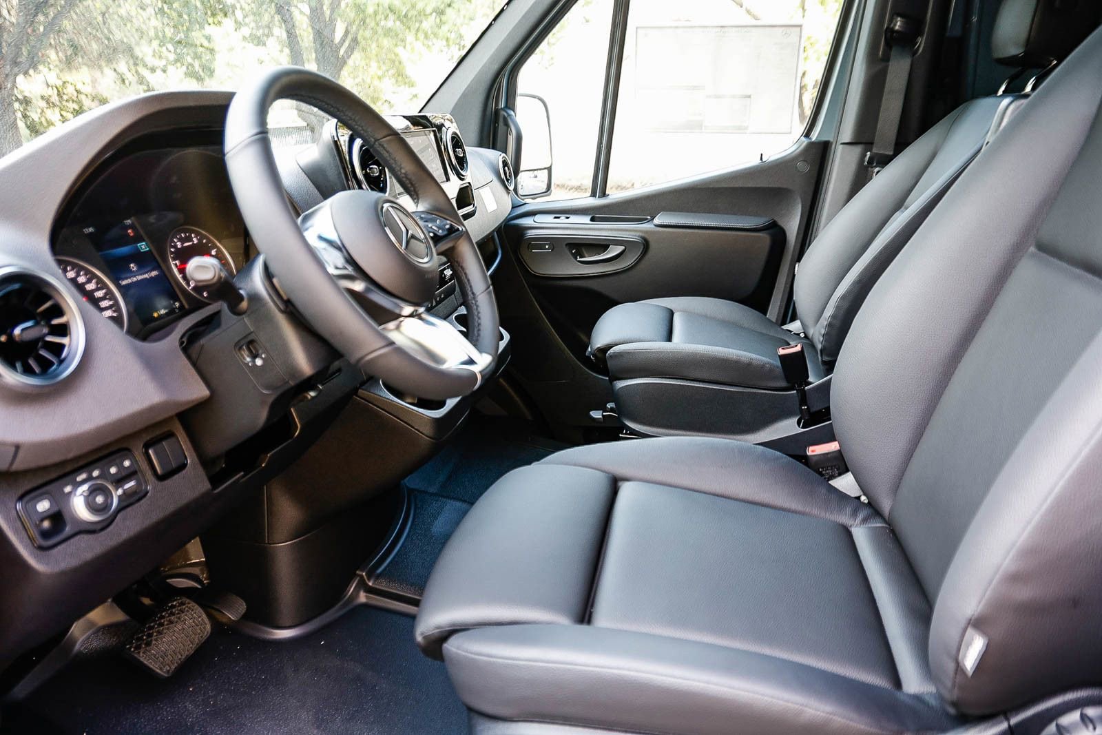 New 2026 Mercedes-Benz Sprinter 2500 image 20