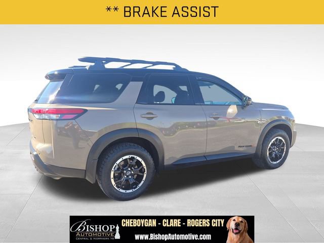 Used 2024 Nissan Pathfinder Rock Creek AWD/4WD image 11