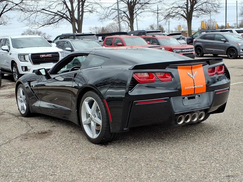 Used 2014 Chevrolet Corvette Base image 3