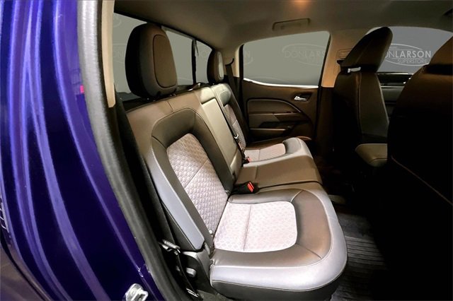 Used 2017 Chevrolet Colorado Z71 image 17