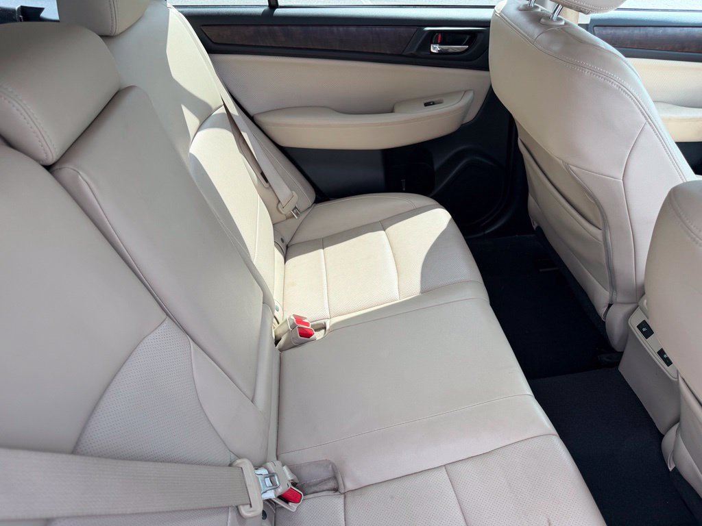 Used 2015 Subaru Outback 2.5i Limited AWD/4WD image 17
