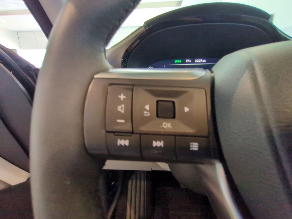 Used 2026 INFINITI QX60 Pure w/ Cargo Package FWD image 14