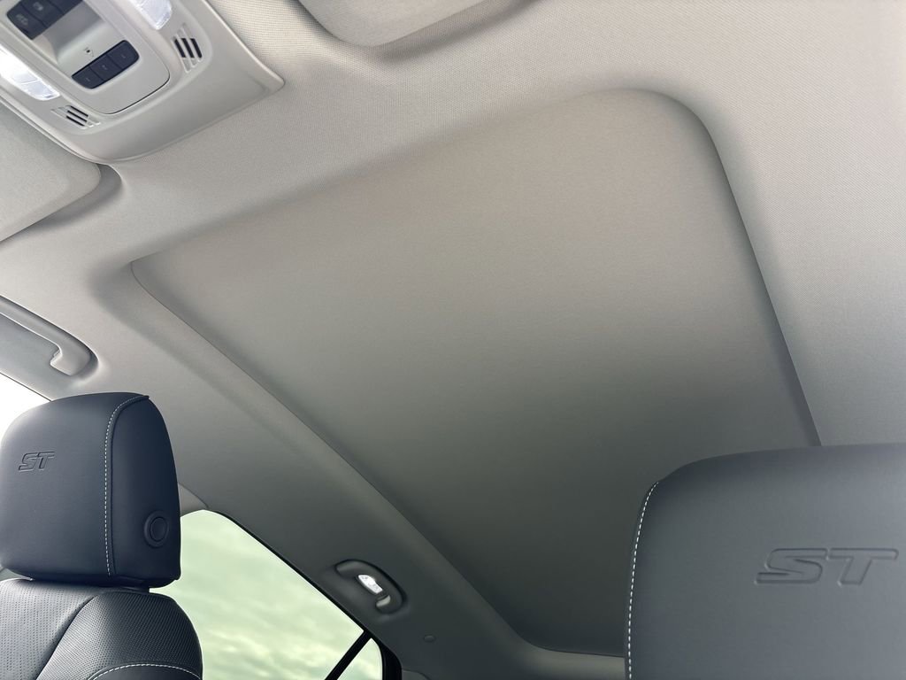 New 2026 Buick Envision Sport Touring image 19