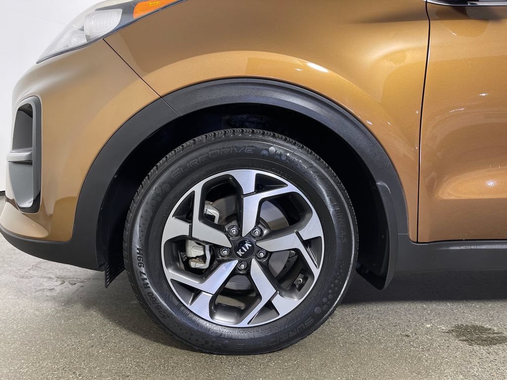 Used 2021 Kia Sportage LX FWD image 11