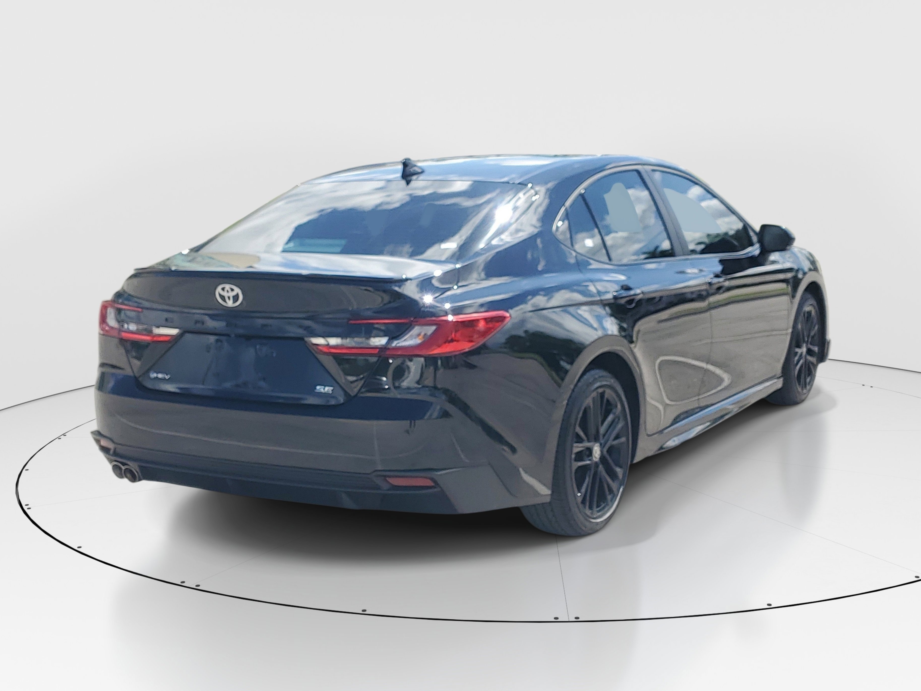 Certified 2025 Toyota Camry SE w/ Multimedia Upgrade Package FWD image 3